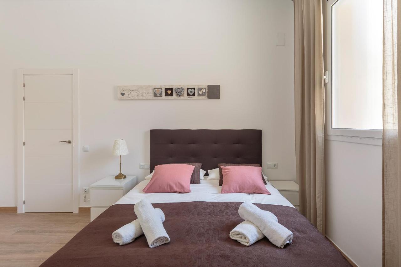 Sagrada Familia Apartment Barcelona Exterior foto